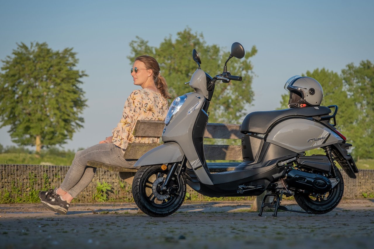 Mio 50i